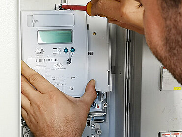 Der Einbau des Smart Meters beim Kunden